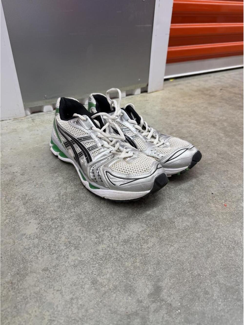 asics gel kayano 14 white and green chunky gym shoes size 11 MENS